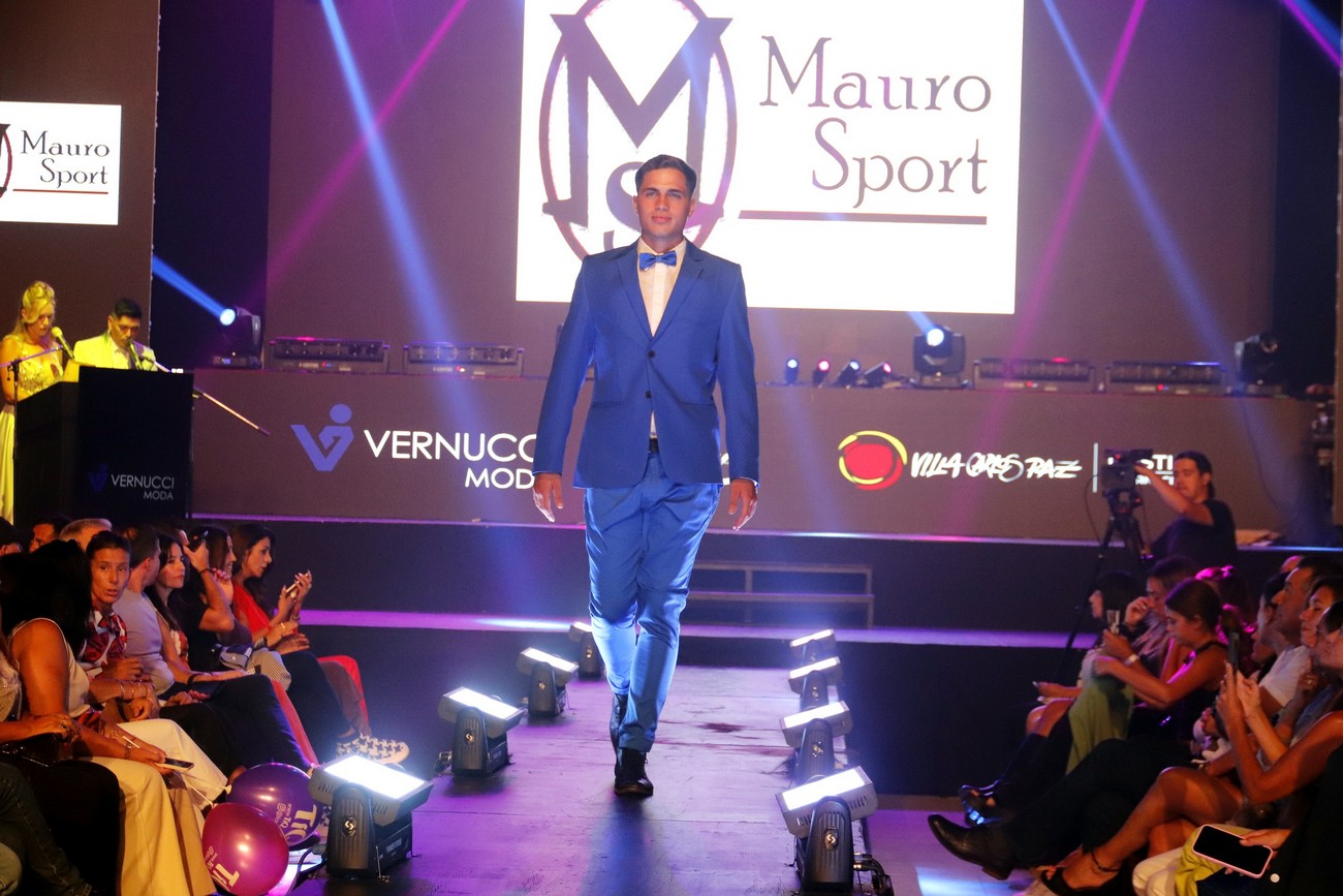 Desfile de Vernucci Moda en Espacio Mónaco en Carlos Paz.  (La Voz)