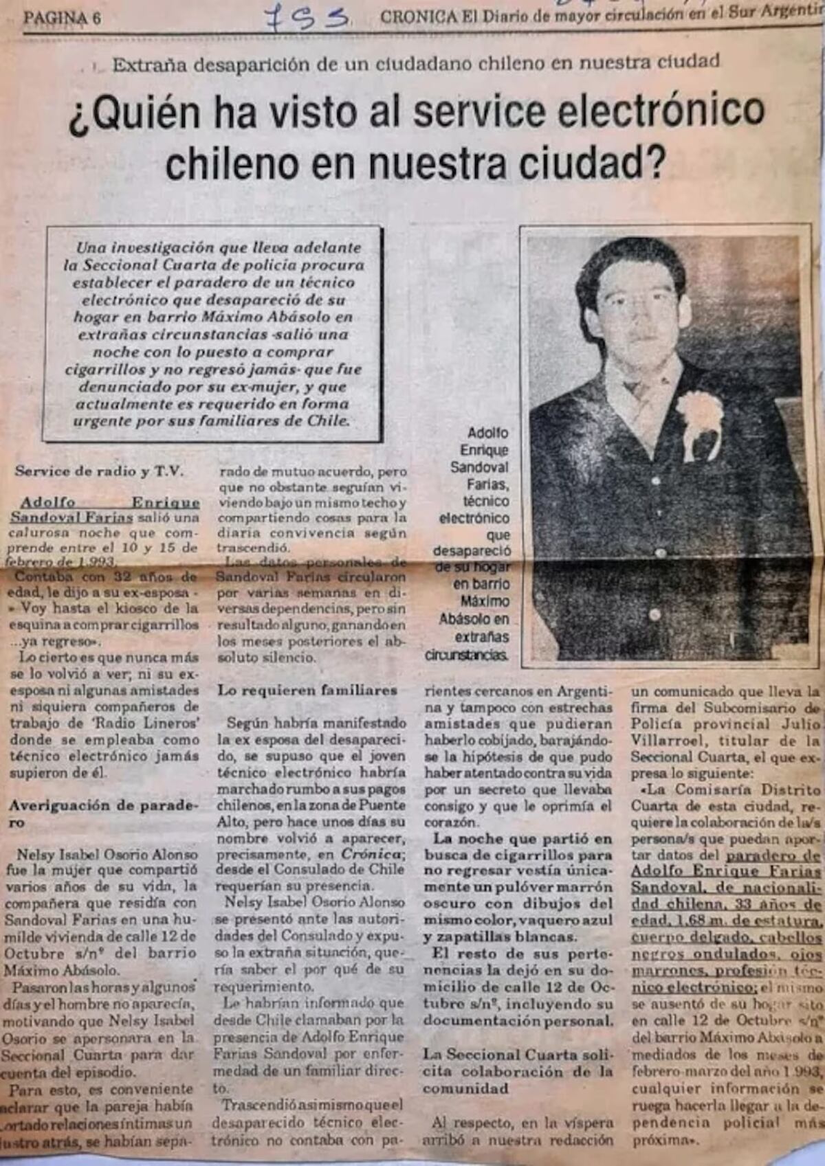 Un recorte de diario que hablaba sobre la desaparición de Sandoval Farías. (Gentileza)
