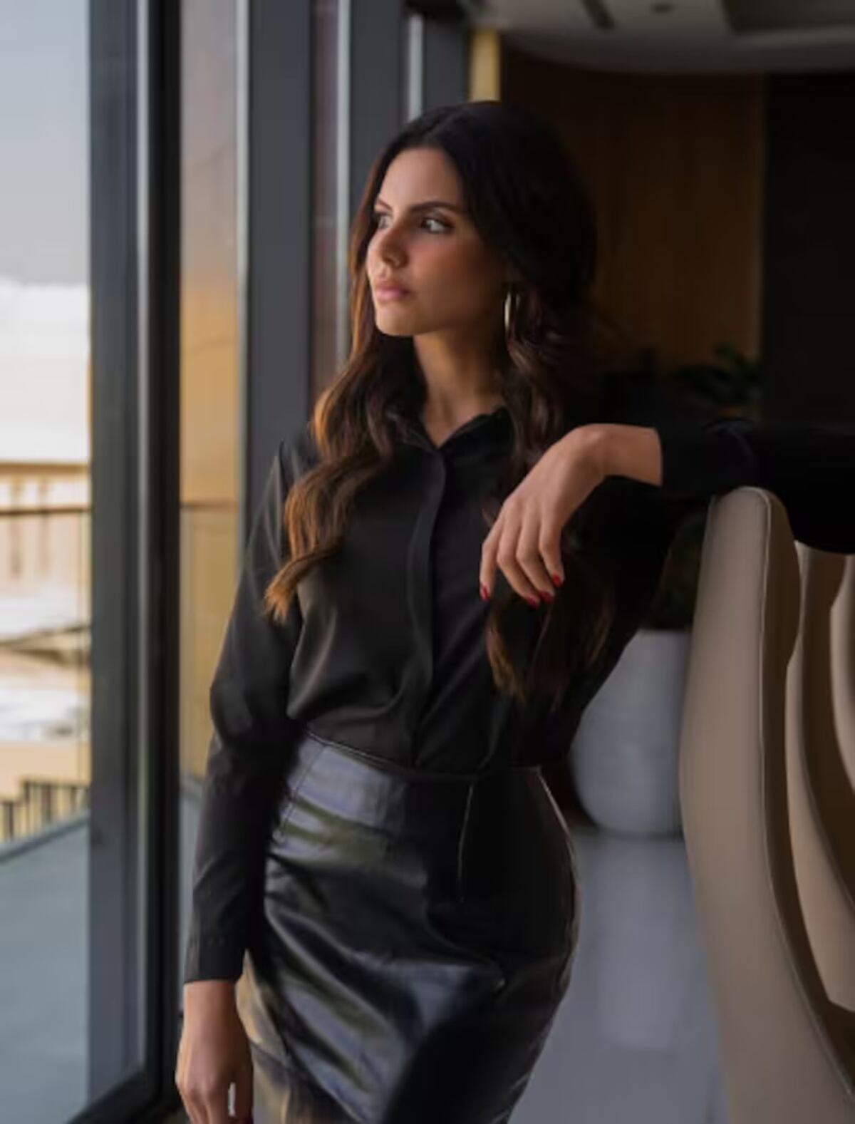 Quién es Nadeen Ayoub, la mujer que representará a Palestina en Miss Universo.