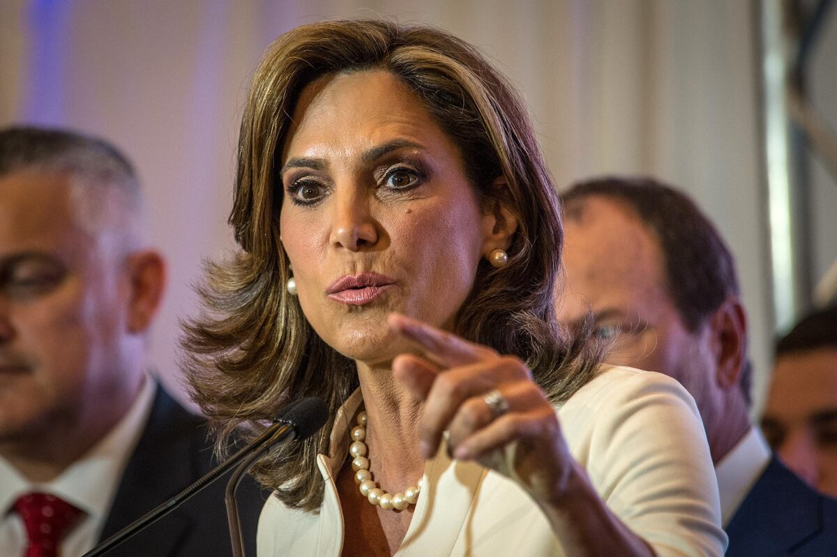 Fotografía de archivo de la congresista María Elvira Salazar. EFE/Giorgio Viera