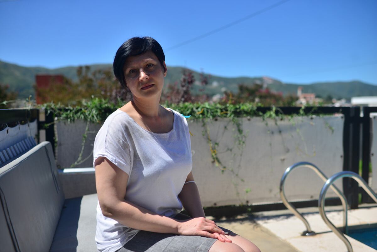 Kateryna Gorokhova, con la sierras de Córdoba de fondo.