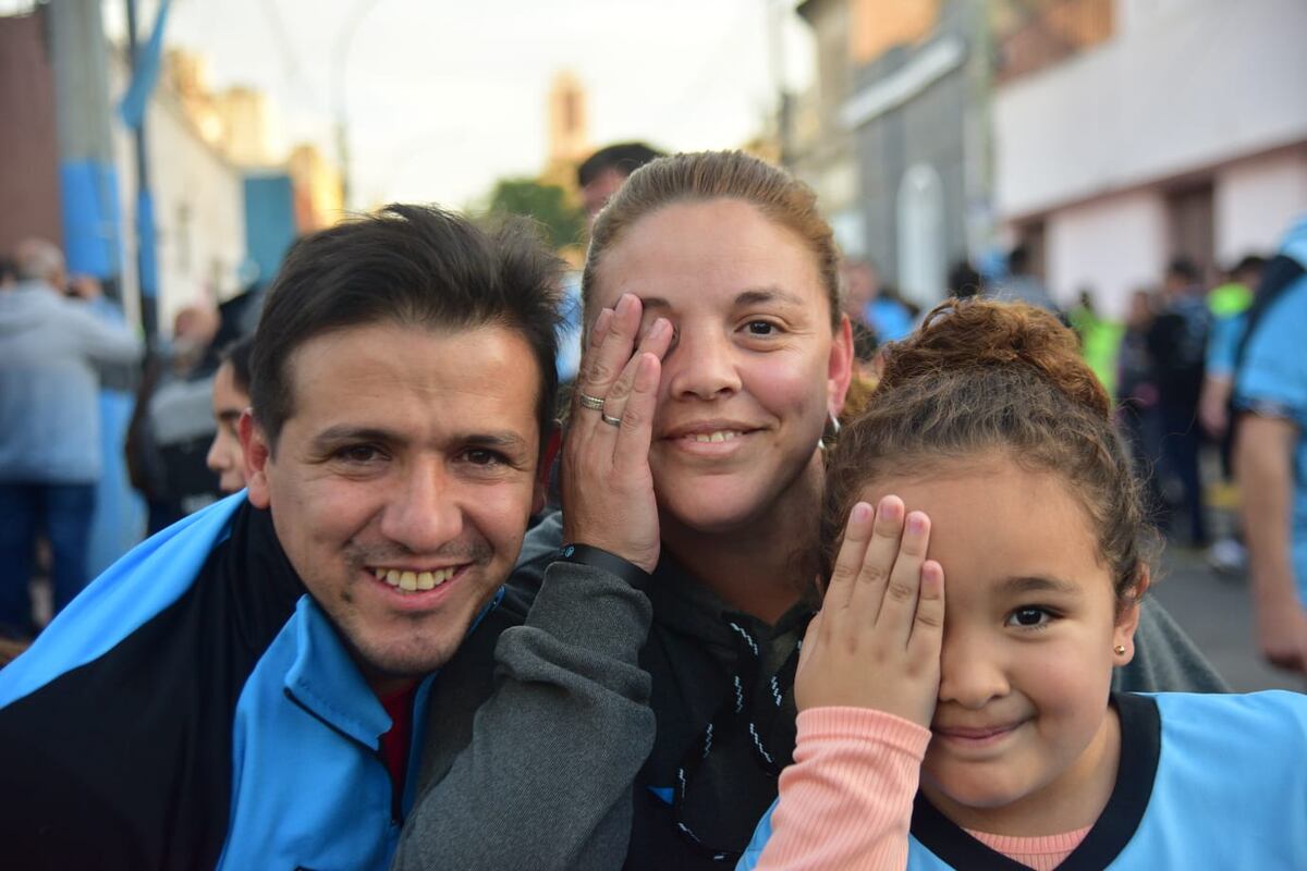 Cara 'e Cancha de Belgrano en la previa del partido con Racing en el Gigante de Alberdi. (Javier Ferreyra / La Voz)