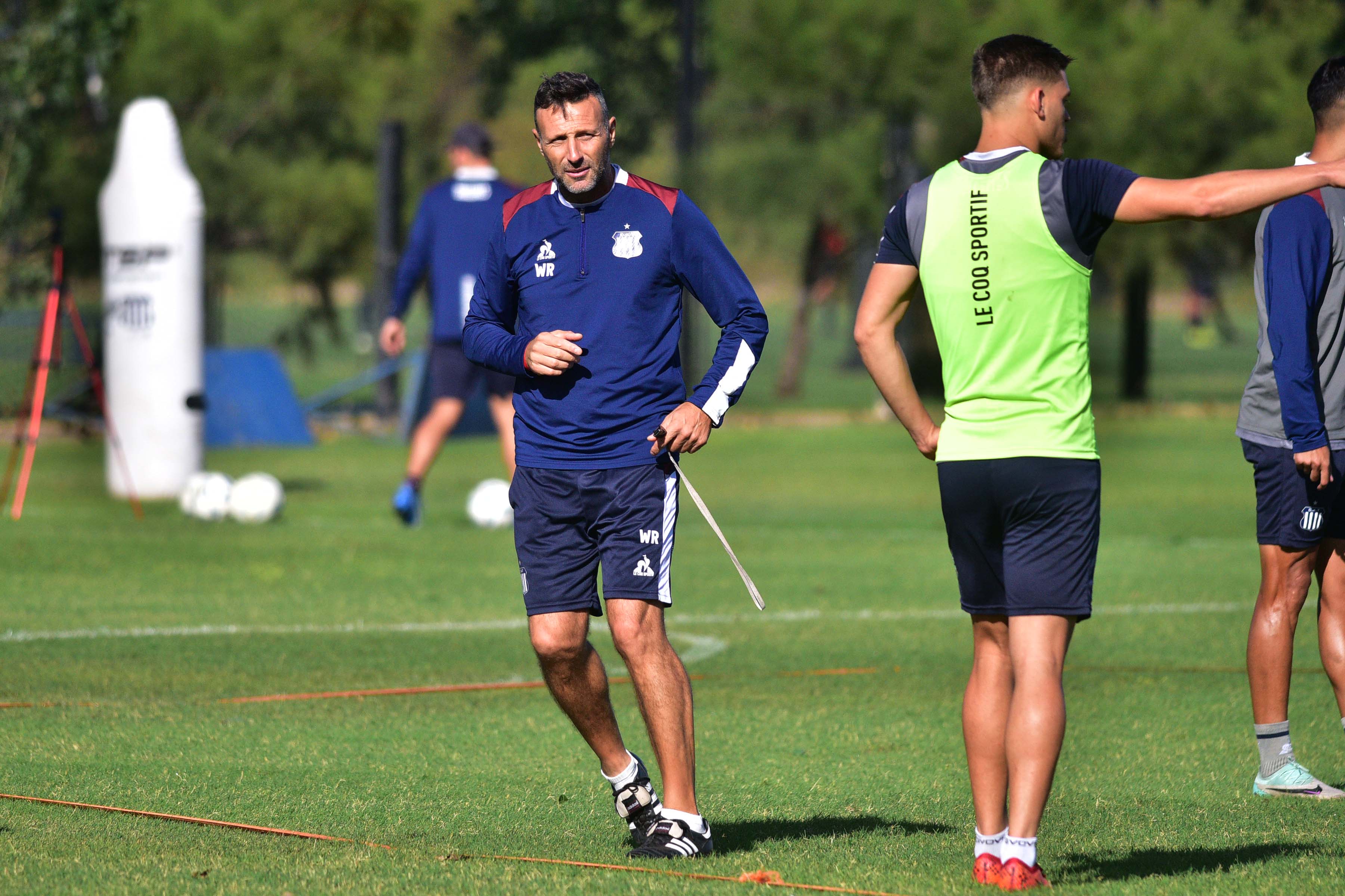 Entrenamiento de fútbol de Talleres en el predio de cIrcunvalaciión . (José Gabriel Hernández/La Voz)