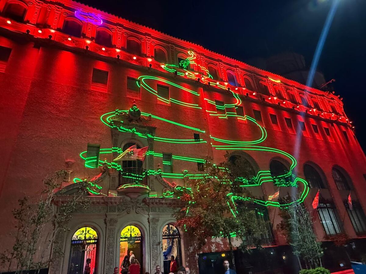 La Lotería de Córdoba organiza un show de luces en la capital: dónde y que días se pueden ver. (Foto: Lotería de Córdoba)