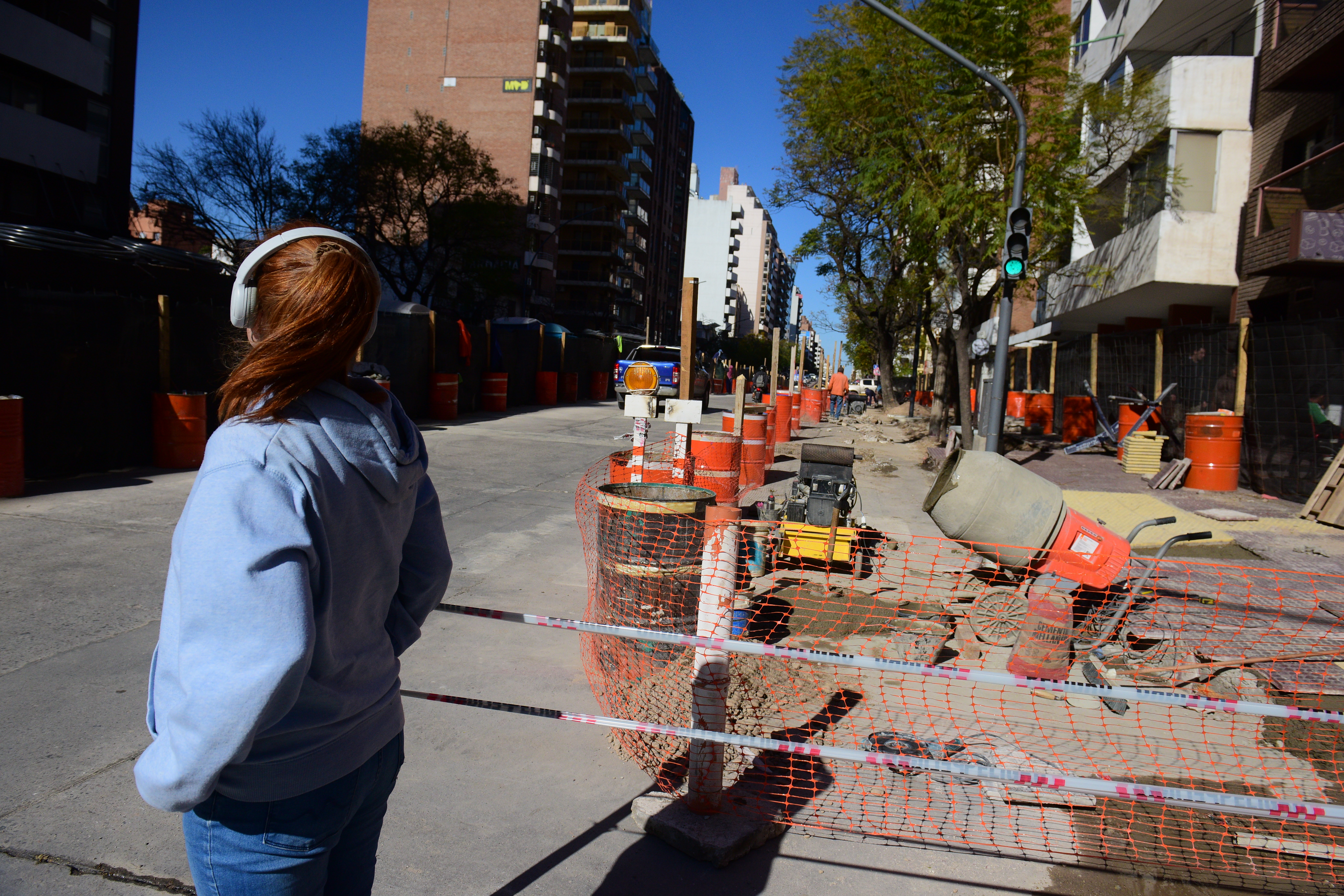 Bulevar San Juan, avance de obra de la ampliación del cantero central (José Hernández/La Voz)