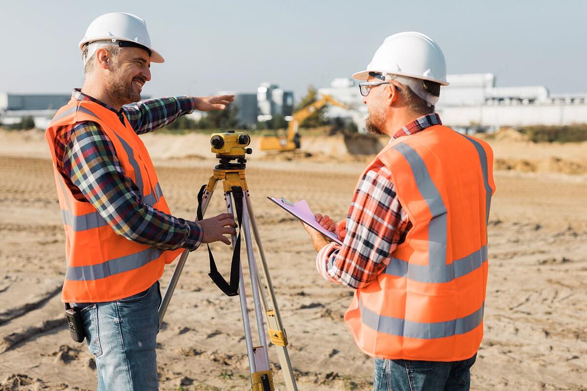 Hay requerimientos técnicos y legales que exceden las operaciones de agrimensura.