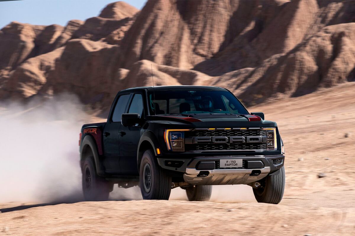 Ford F-150 Raptor.