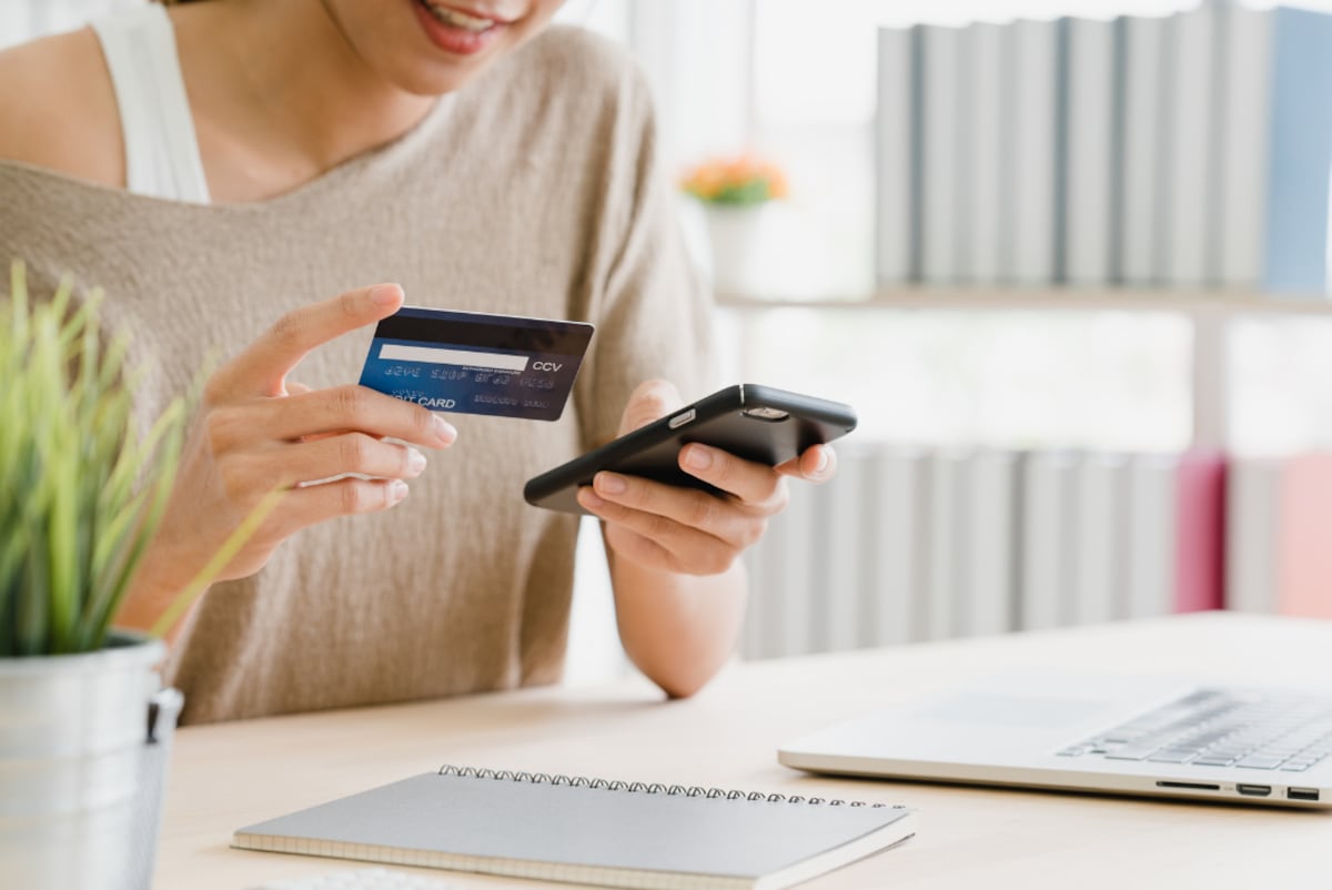 Cada vez más usuarios se suman a la ola del comercio electrónico que abarca a miles de rubros y negocios de todo tipo. (Foto: Freepik)