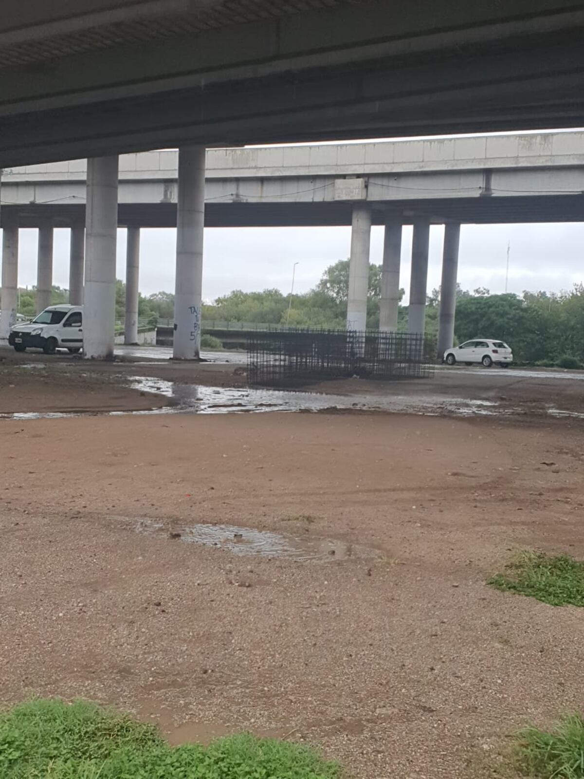 Las obras que está llevando a cabo Camino de las Sierras en la zona del viaducto del estadio Mario Alberto Kempes. (La Voz)