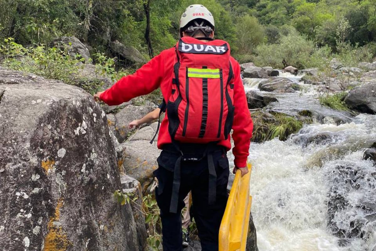 El Duar rescató a dos personas en la montaña. (Duar)