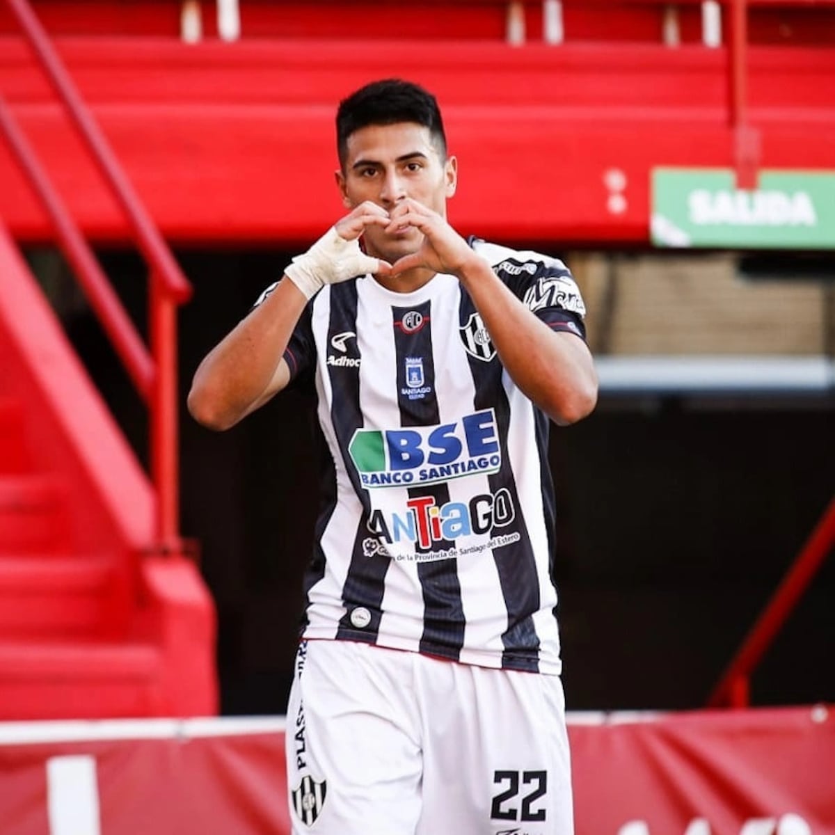Alejandro Martínez marcó seis goles para Central Córdoba en 2022.