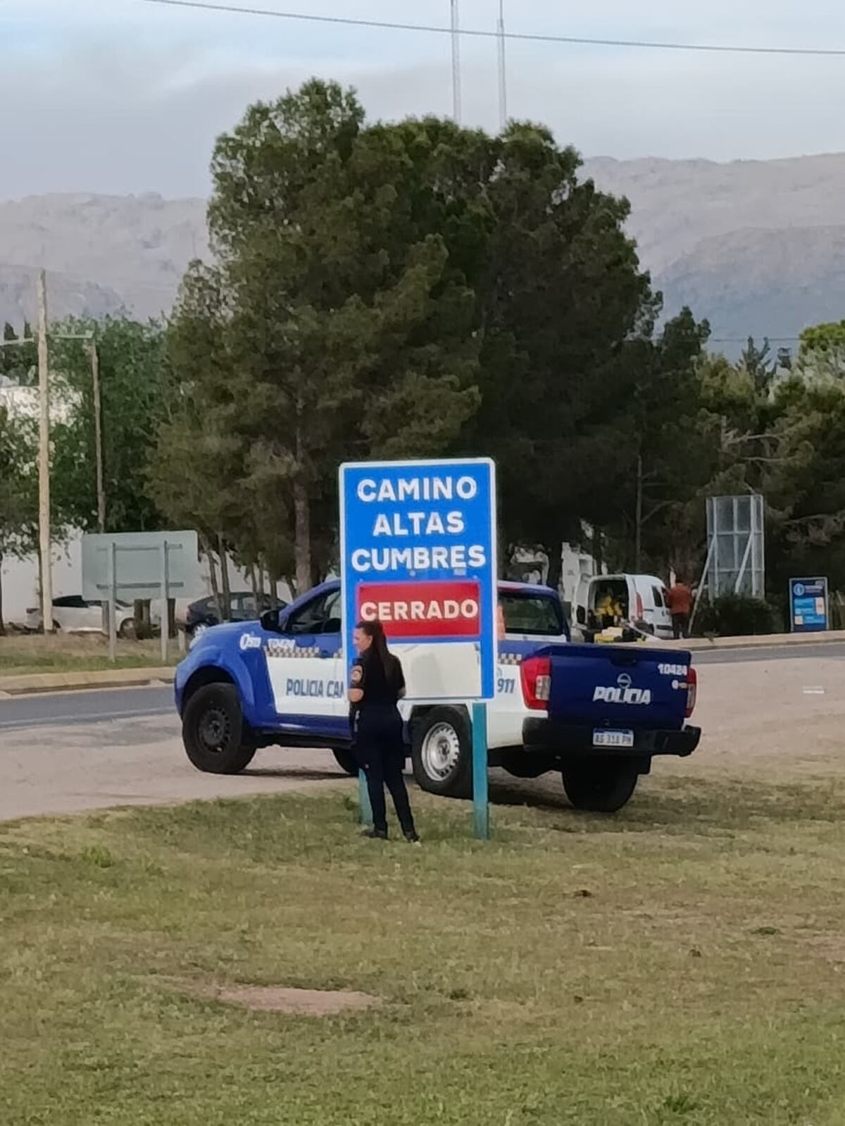 Incendio en Quebrada del Condorito. Cerraron el camino de las Altas Cumbres. (Bomberos de Córdoba)