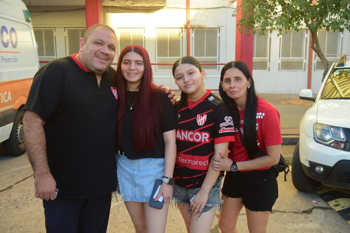 Instituto | El Cara ‘e Cancha del partido ante Atlético Tucumán. (Nicolás Bravo / La Voz)