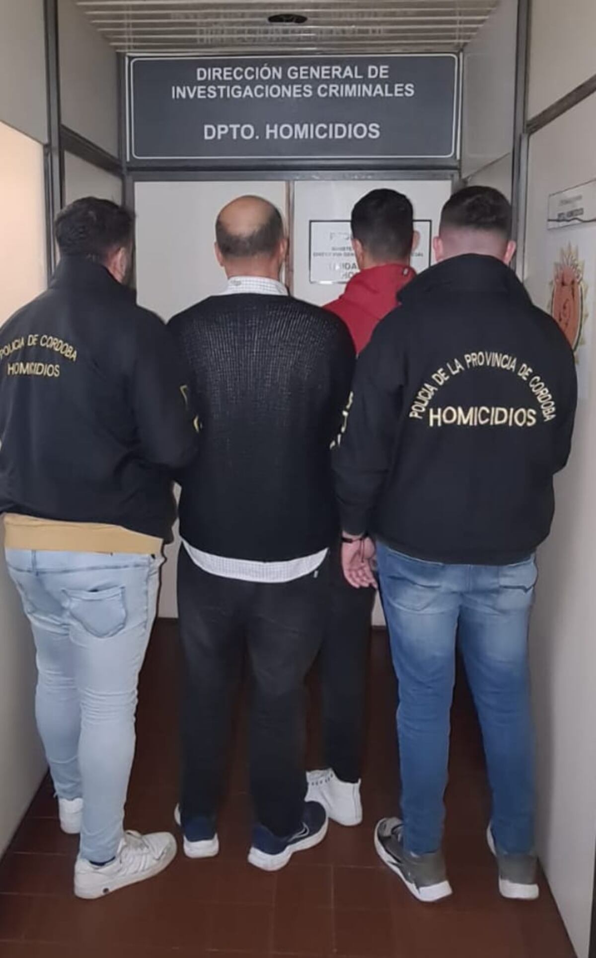 Mariano "El Tuerto" Cabanillas y uno de sus hijos fueron detenidos por un homicidio ocurrido en el Nailon. (Policía)