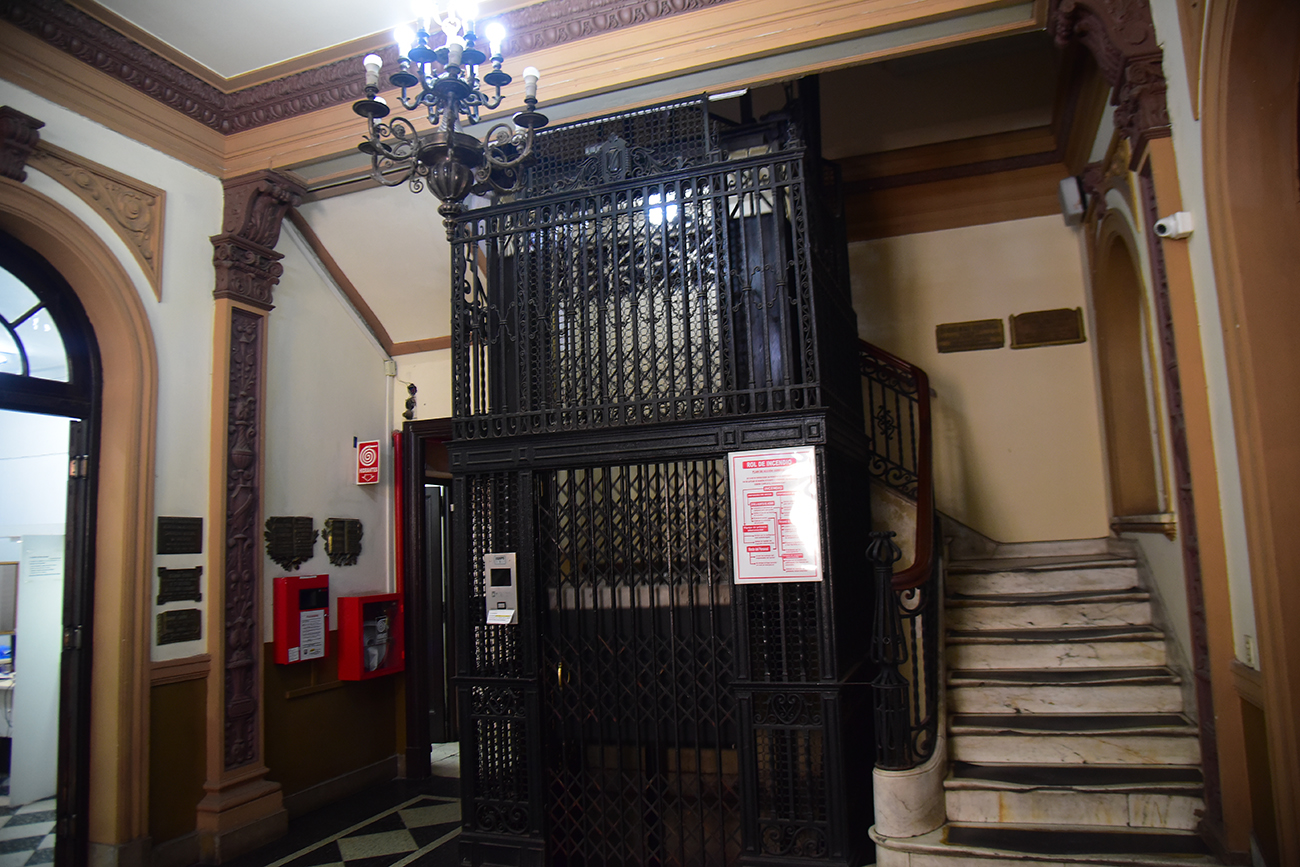 Restauración del edificio de la Asociación Española.Foto: Pedro Castillo / La Voz 