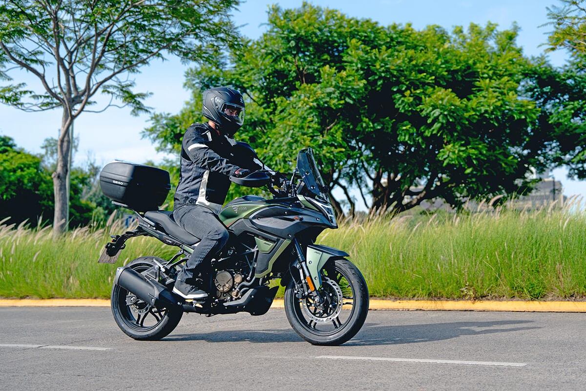 Se posiciona como una moto ideal para iniciarse en el mundo de las dos ruedas.