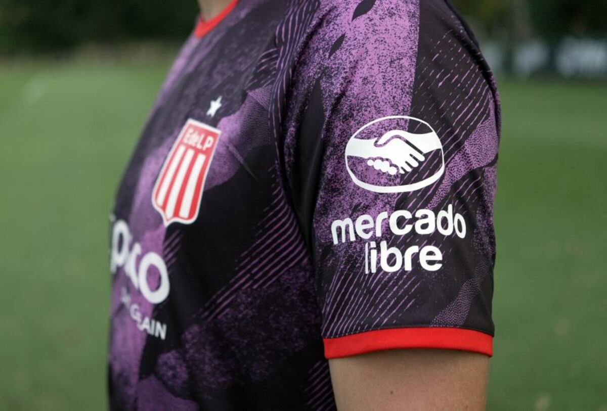 Es sponsor de Colapinto y ahora incursiona en el fútbol: el club que será auspiciado por Mercado Libre. (Gentileza ML)