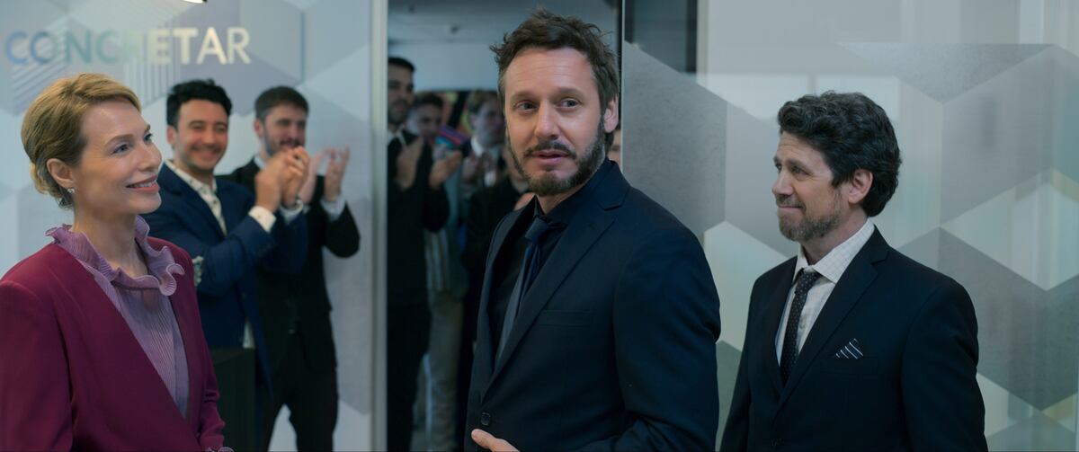 Corazón delator, de Marcos Carnevale, con Benjamín Vicuña y Julieta Díaz (Netflix).