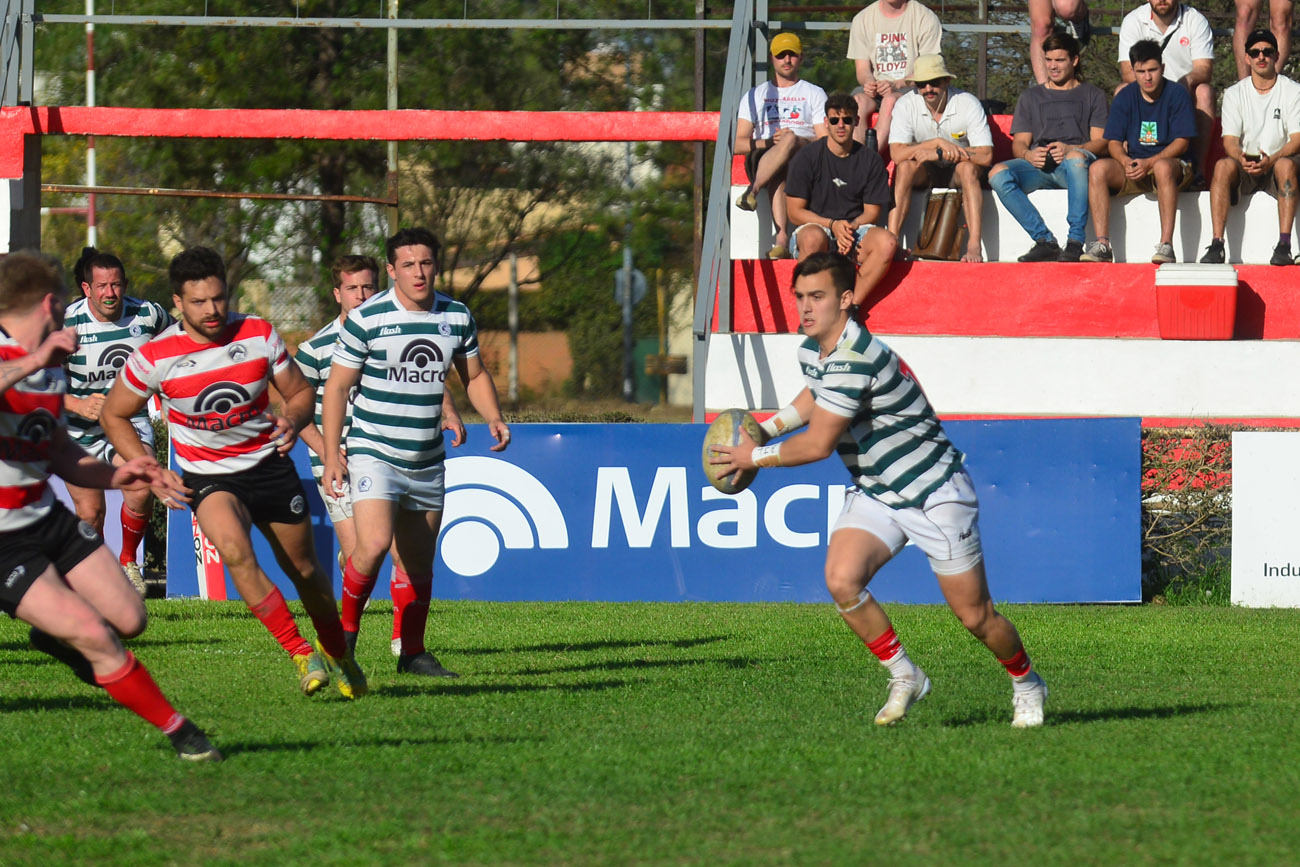 Jockey Club de Córdoba cayó en su cancha ante su homónimo de Rosario por la tercera fecha de la zona 2 del Torneo del Interior A. (Nicolás Bravo / La Voz)