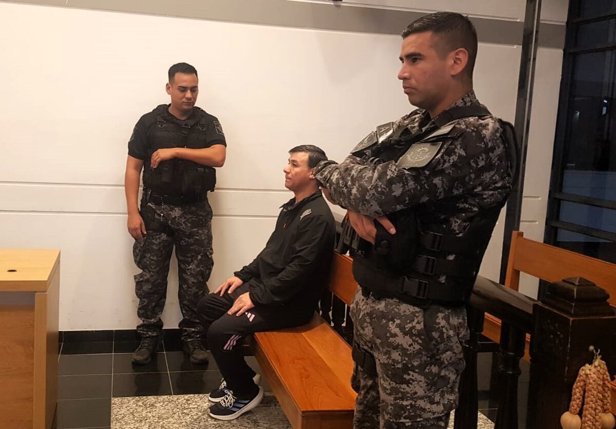 Juicio por femicidio en Río Tercero. Fabián Nieto, el imputado de matar a su esposa, Silvia Fría (La Voz)