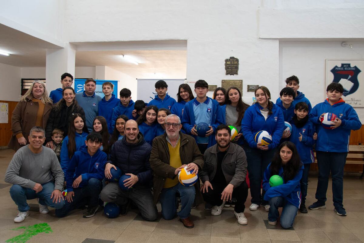 La Agencia Córdoba Joven llevó tecnología, deportes e idiomas a Tercero Arriba