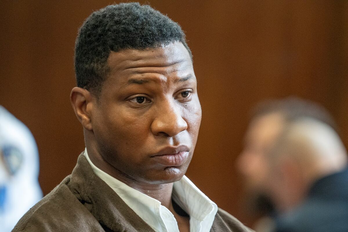 El actor Jonathan Majors fue despedido de Disney y Marvel. (AP)