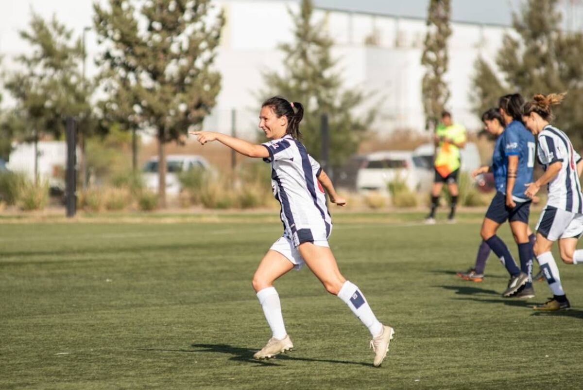 Carolina López, jugadora del femenino de Talleres (Prensa Talleres)