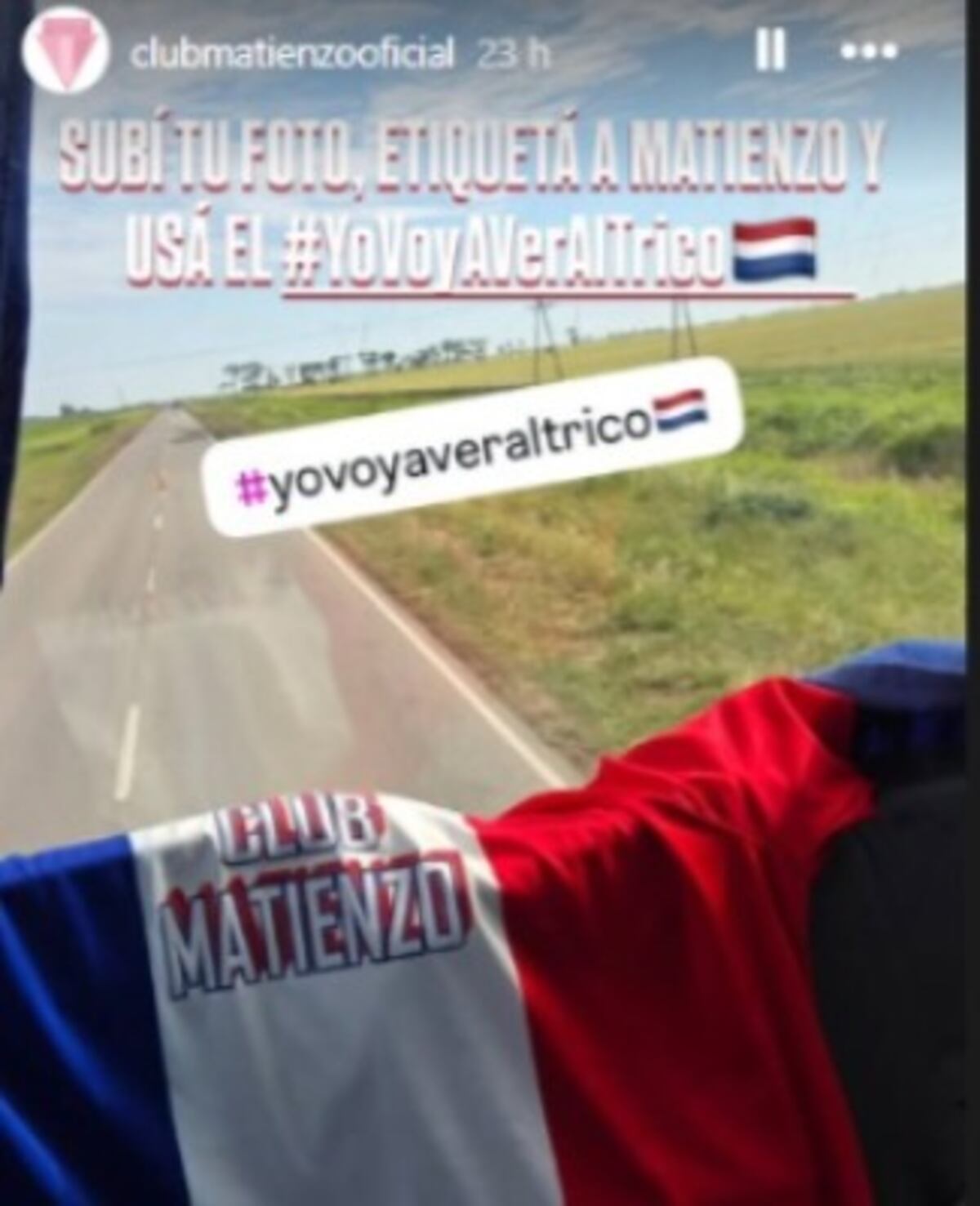 Los 260 kilómetros no importaron. Fueron la excusa para un ida y vuelta de publicaciones entre el plantel y la hinchada monteboyense en el viaje para Córdoba.