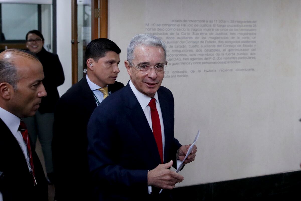 El expresidente Álvaro Uribe. (AP/Iván Valencia/Archivo)