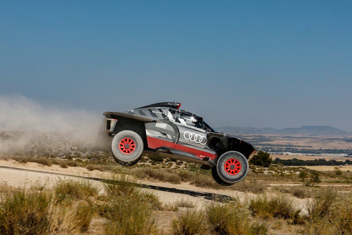 El impactante Audi RS Q e-tron E2, la bestia alemana que tiene muchas mejoras, pensando en el Dakar 2023. (Audi Communications Motorsport)
