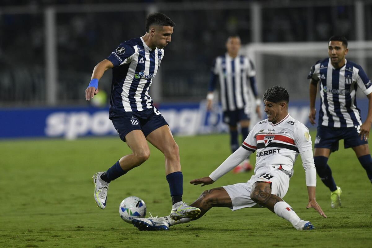 Talleres ante São Paulo en el Kempes. (Facundo Luque / La Voz).