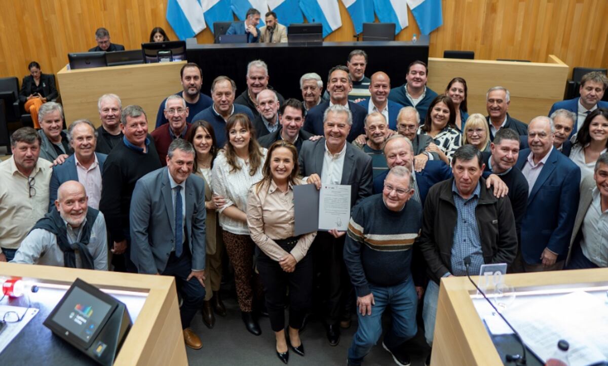 “Sin caminos no hay futuro; con esta ley le damos futuro a Córdoba”, comentó la legisladora Graciela Bisotto. (Gentileza Legislatura de Córdoba)