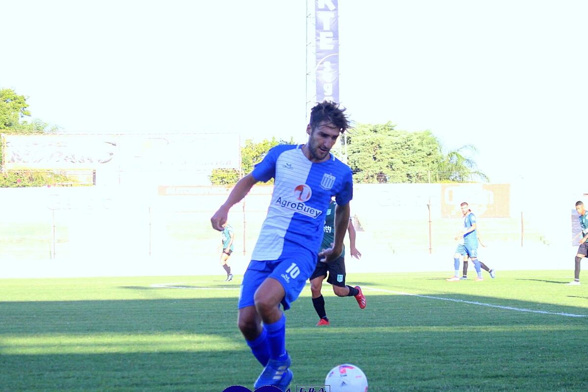 El mediocampista David Franco es uno de los refuerzos más importantes que sumó Argentino de Monte Maíz. Viene de jugar en Primera Nacional. (Prensa Argentino Monte Maíz).
