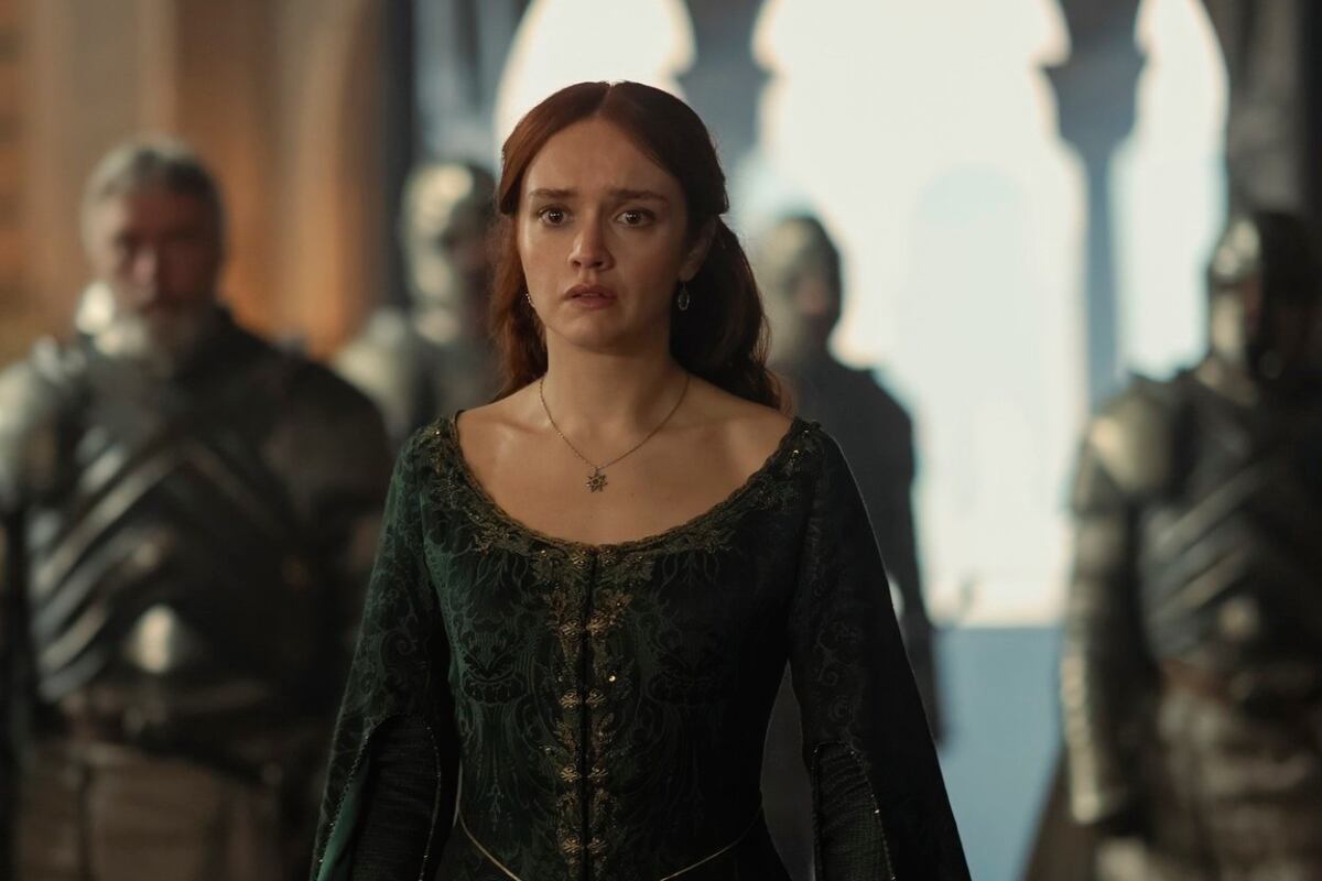 Alicent Hightower, la madre de Aegon y Aemond Targaryen, rey y príncipe regente de los Siete Reinos. (Prensa Max)