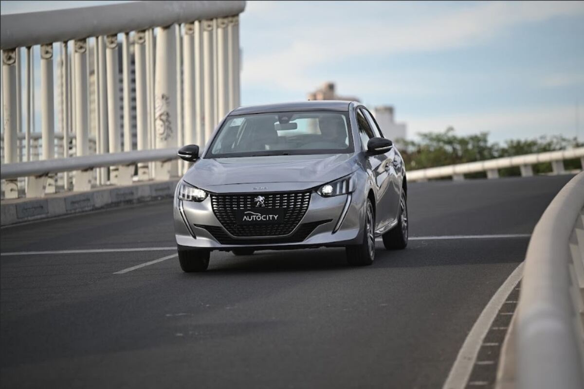 Cronos y 208, los dos autos más exitosos del 2023