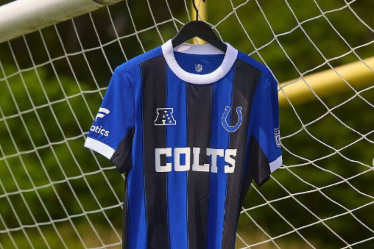 Las camisetas de los equipos de la NFL como si fueran de fútbol (Fanatics)