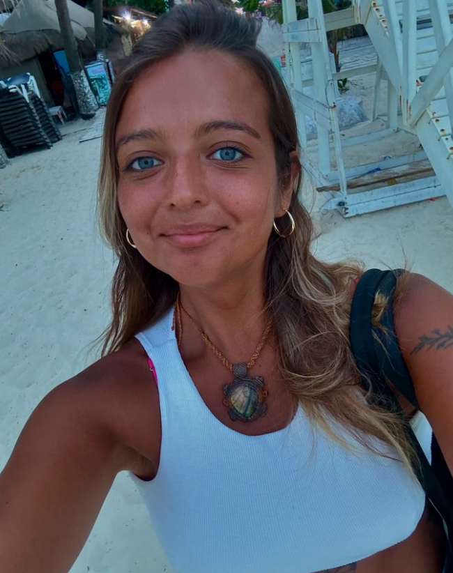 Viajes. El perfil de Instagram de Candela Salazar tiene numerosas fotos de viajes por todo el mundo. (Imagen de Instagram)