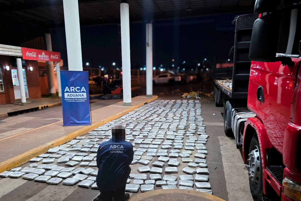 Impresionante secuestro de marihuana en la frontera.