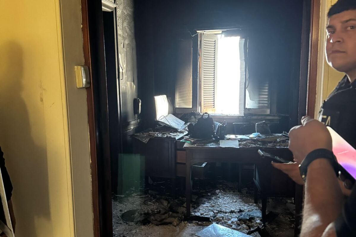 Incendio en el Senado: se prendió fuego un despacho de una senadora