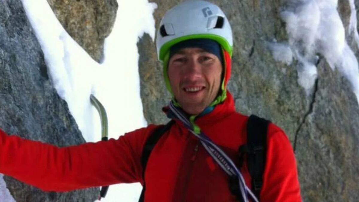 Corrado Pesce. El alpinista italiano, de 41 años, es famoso a nivel mundial por sus hazañas en las montañas.