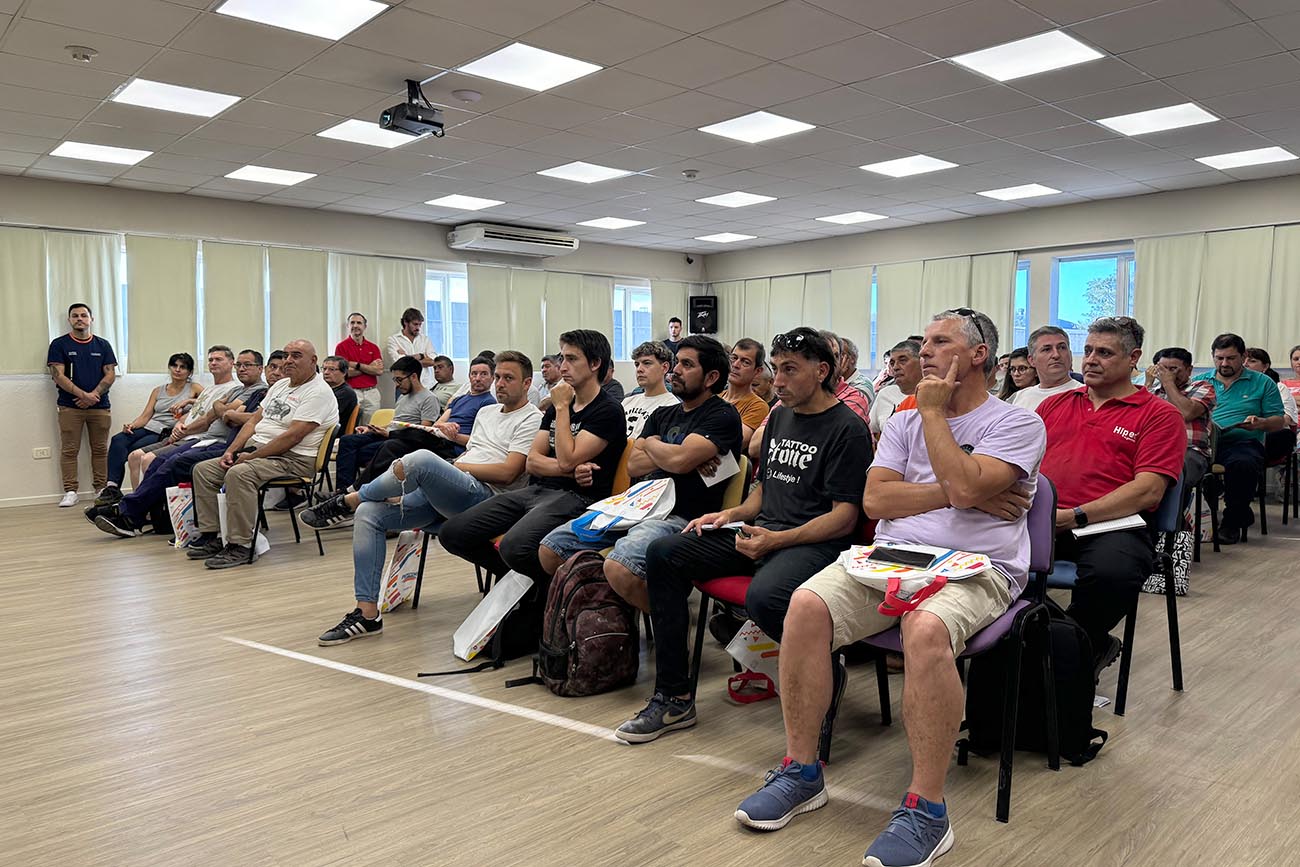 La masterclass de Steel Framing fue un éxito total: asistieron más de 70 personas
(entre arquitectos, diseñadores y pintores).