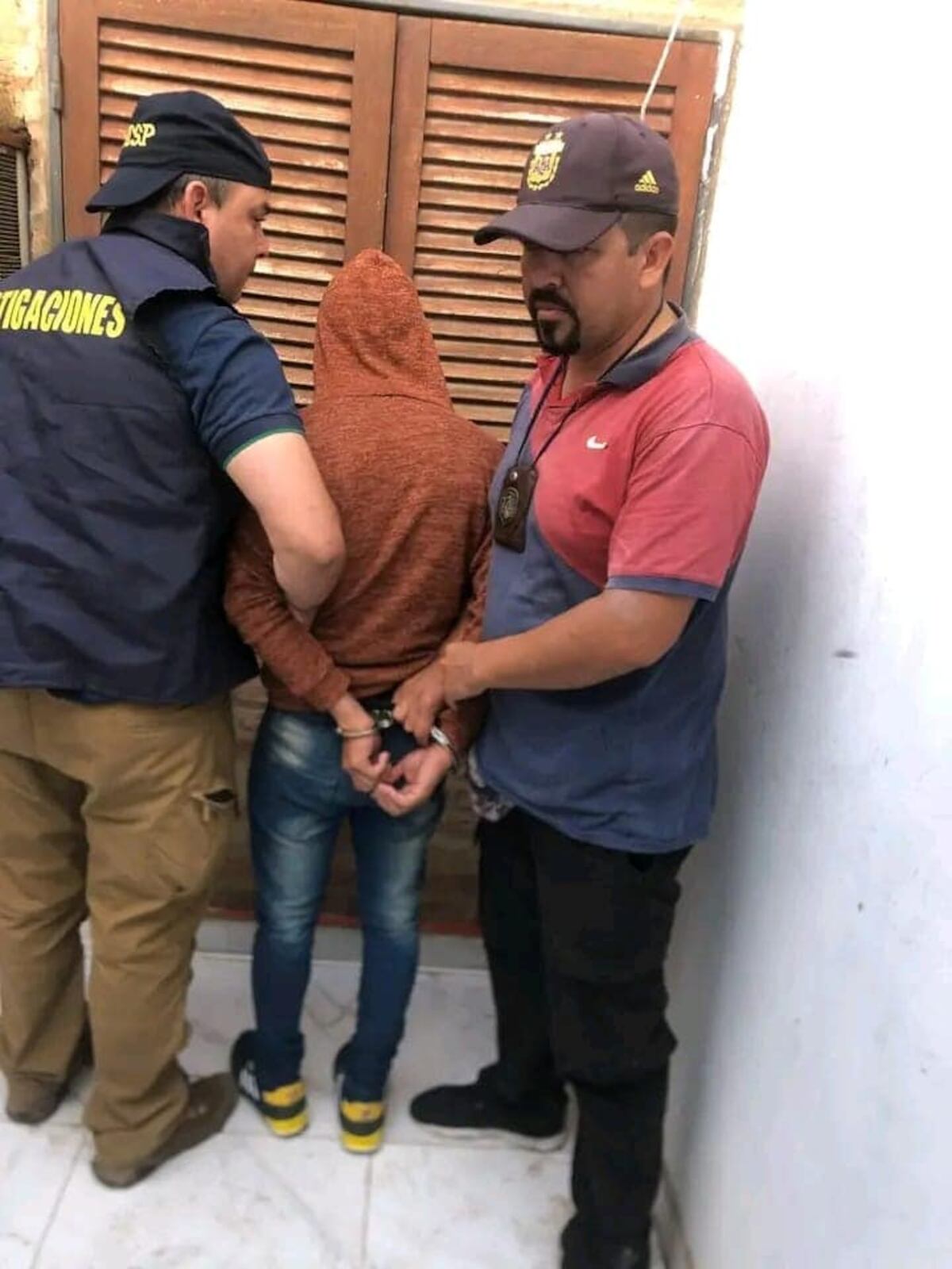 Vendía una pulsera de oro por internet y lo engañaron: lo secuestraron y lo asesinaron. (Gentileza)