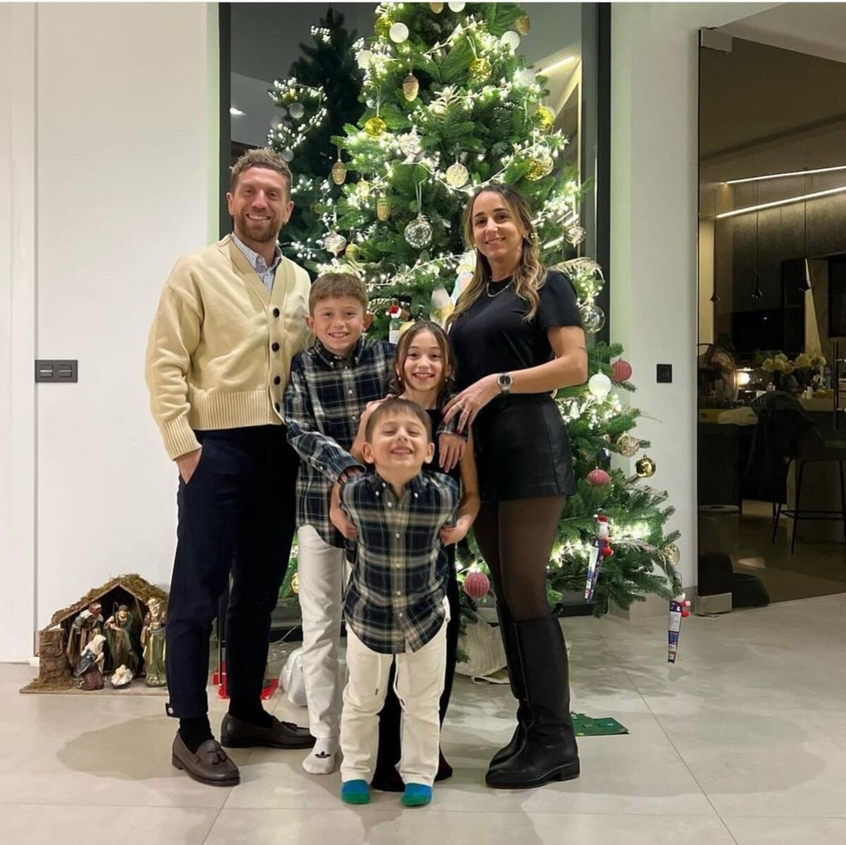 Los looks de la "Scaloneta" para recibir la Navidad. (Fotos de Instagram)
