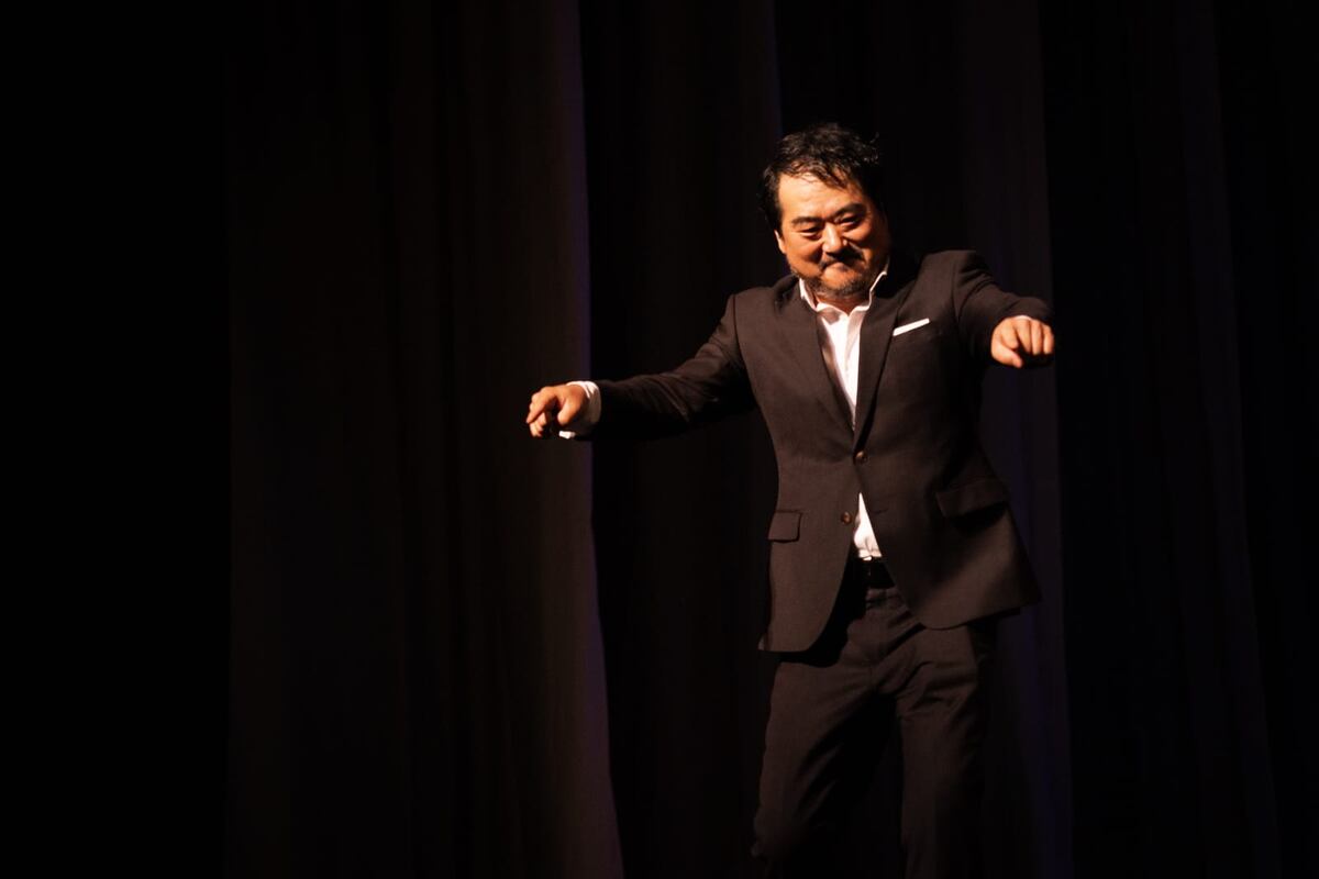 El coreano JongWhi Vakh, directir de la Sinfónica de Córdoba, ahora debutará con la Orquesta Latinoamericana (prensa Agencia Córdoba Cultura)