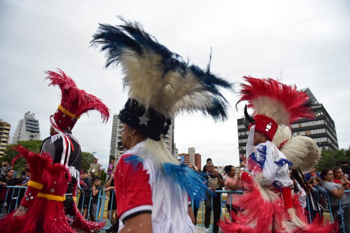 Carnaval del Suquía en Córdoba. (Jorge Peñaranda / La Voz)