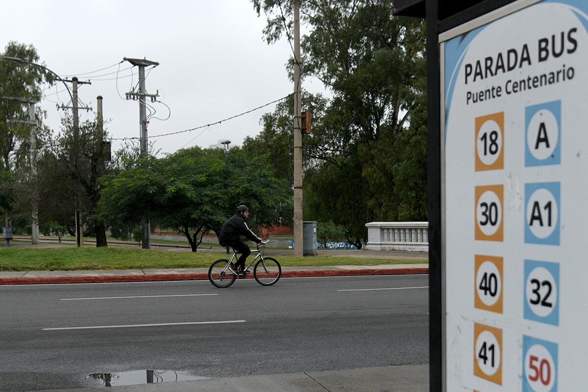 Rige el paro de colectivos luego del fracaso de las negociaciones con la UTA. (Ramiro Pereyra / La Voz)