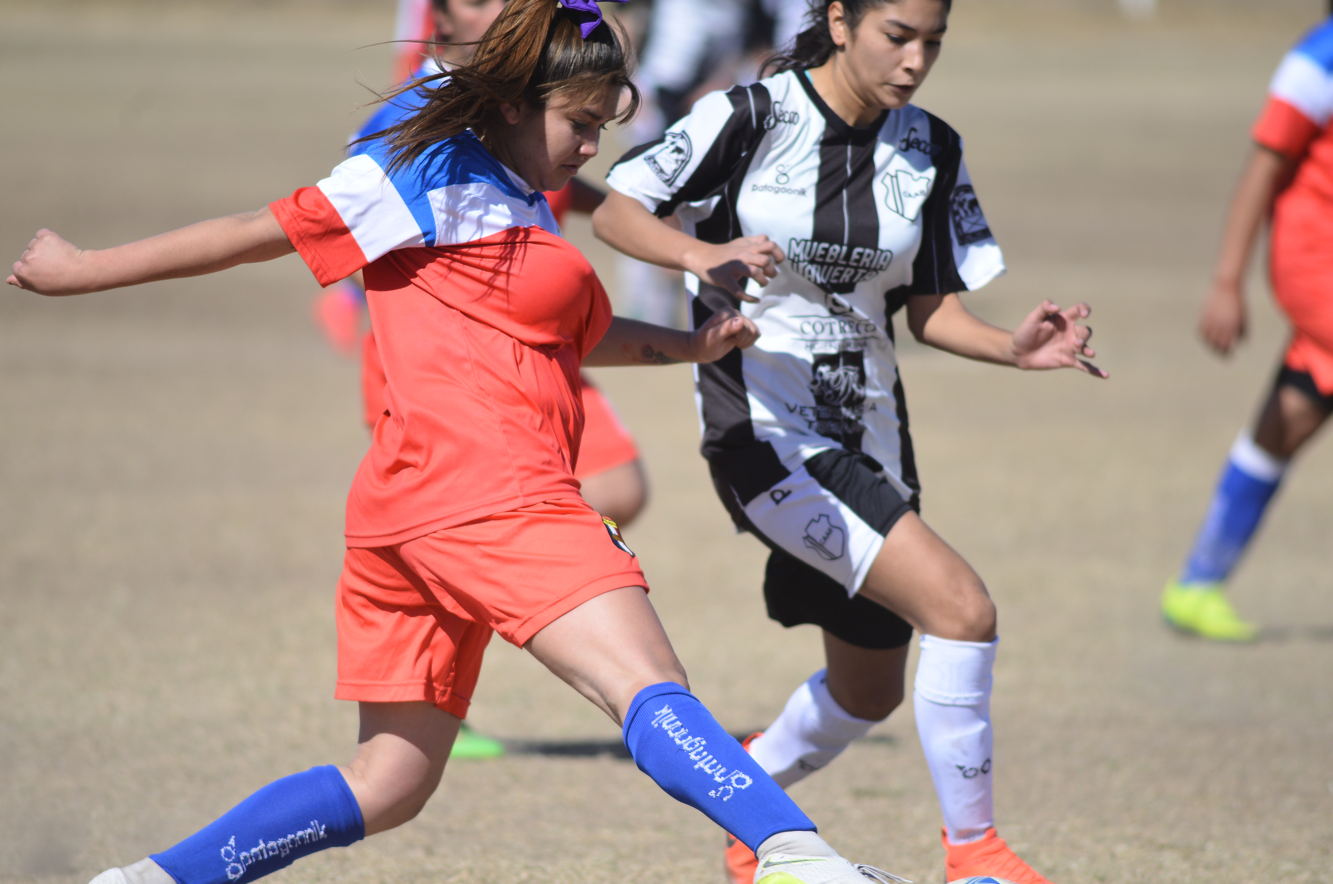 La vuelta del fútbol femenino en Córdoba. (José Gabriel Hernández)
