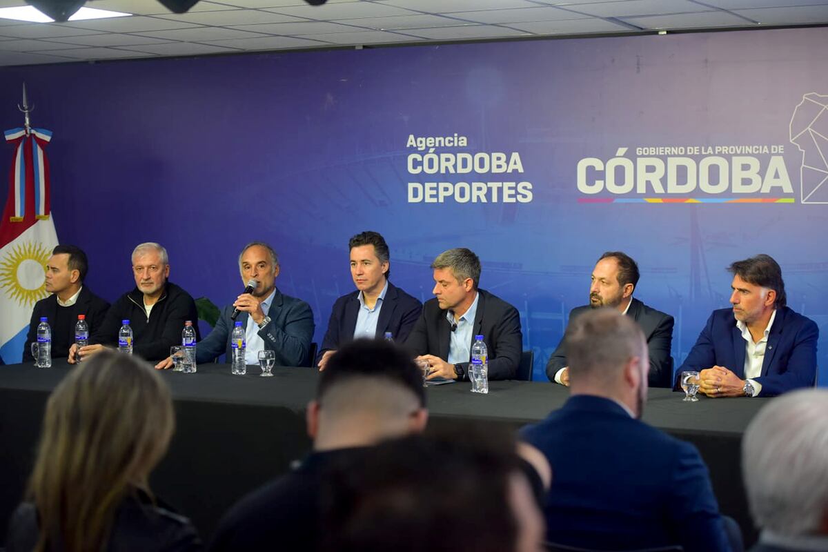 Conferencia de prensa de la presentación del partido de Los Pumas - All Blacks el próximo sábado 16 de agosto en Córdoba. (José Gabriel Hernández / La Voz)