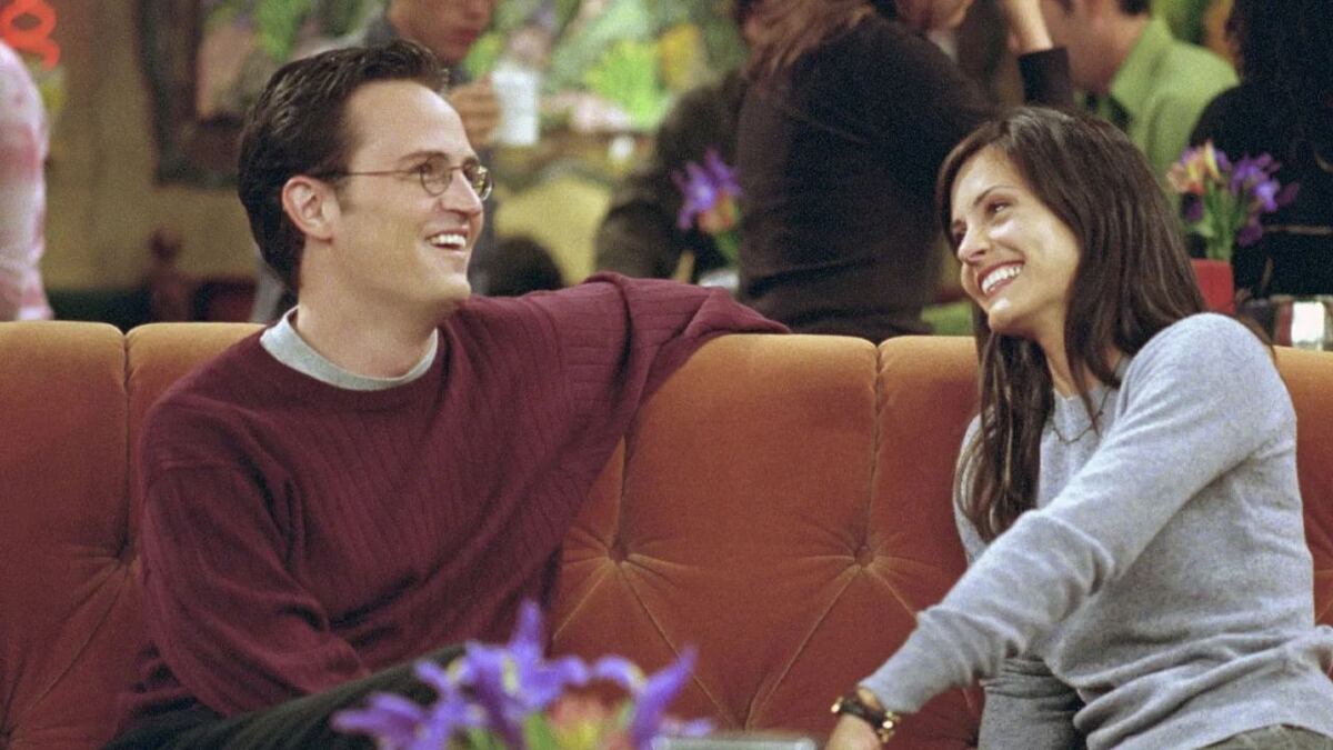 Hace unos meses, Courteney Cox reveló cómo es su conexión espiritual con Matthew Perry: “Me visita”