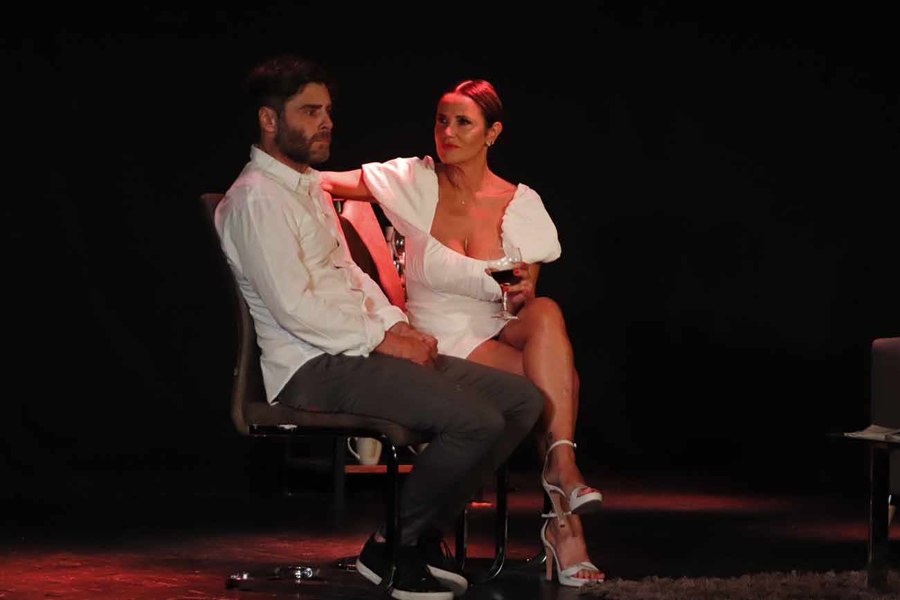 Obra de teatro "Los vecinos de arriba", Carlos Paz. (La Voz)